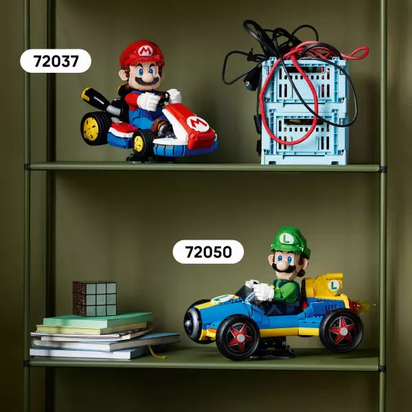 LEGO Mario Kart 72050 – Luigi si Mach 8 Set ( 2234 piese)