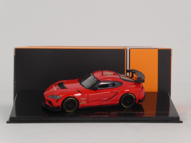 Toyota GR Supra GT4 2022 50 Edition cu vitrina plexiglass - 1/43 Ixo Modelcars