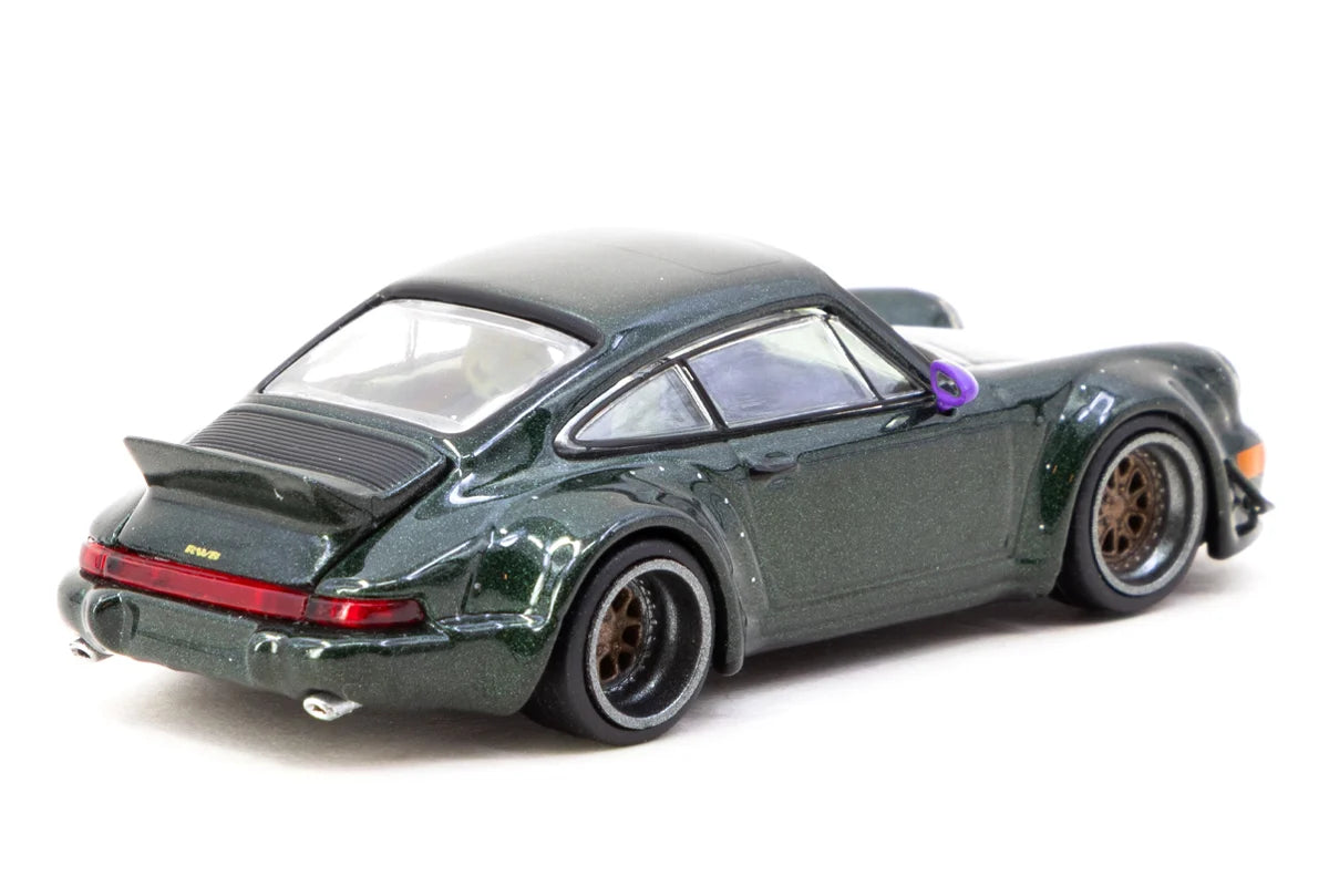 Porsche RWB 964 verde cu vitrina plexiglass - 1/64 Tarmac