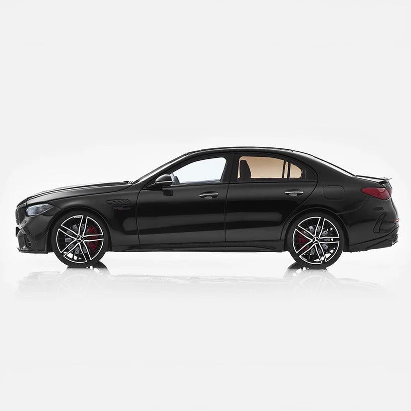 Mercedes AMG C63 S E Performance negru - 1/18 NZG