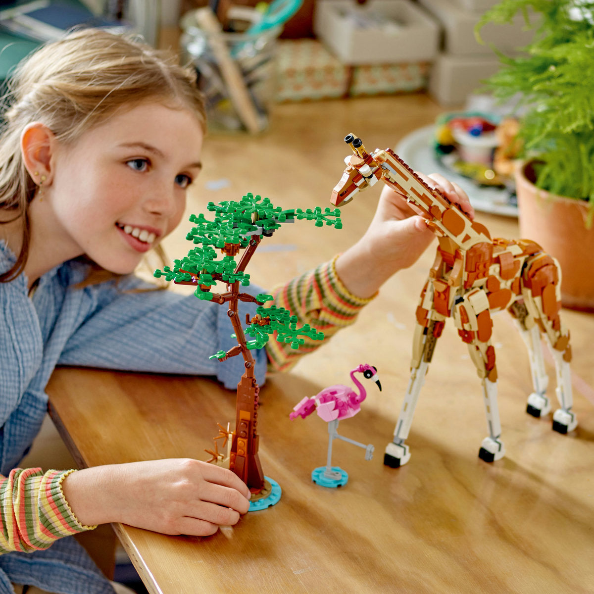 LEGO Creator 3 in 1  31150 - Animale salbatice din safari (780 piese)
