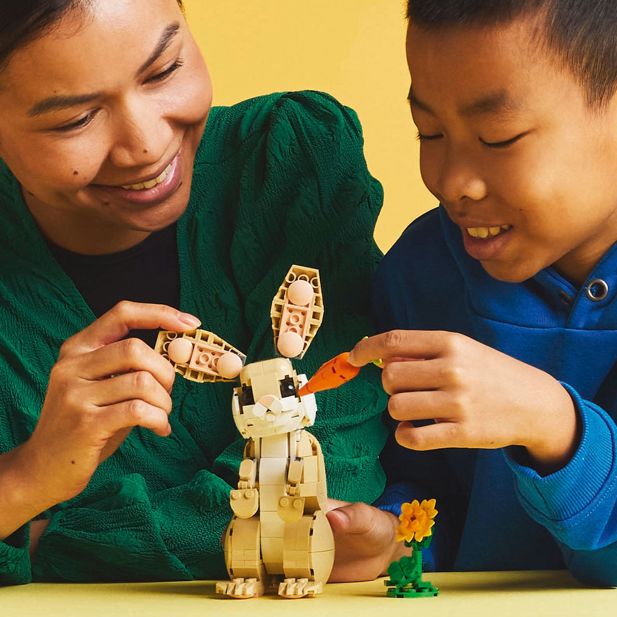 LEGO Creator 3in1 31162 - Iepuras dragalas (326 piese)