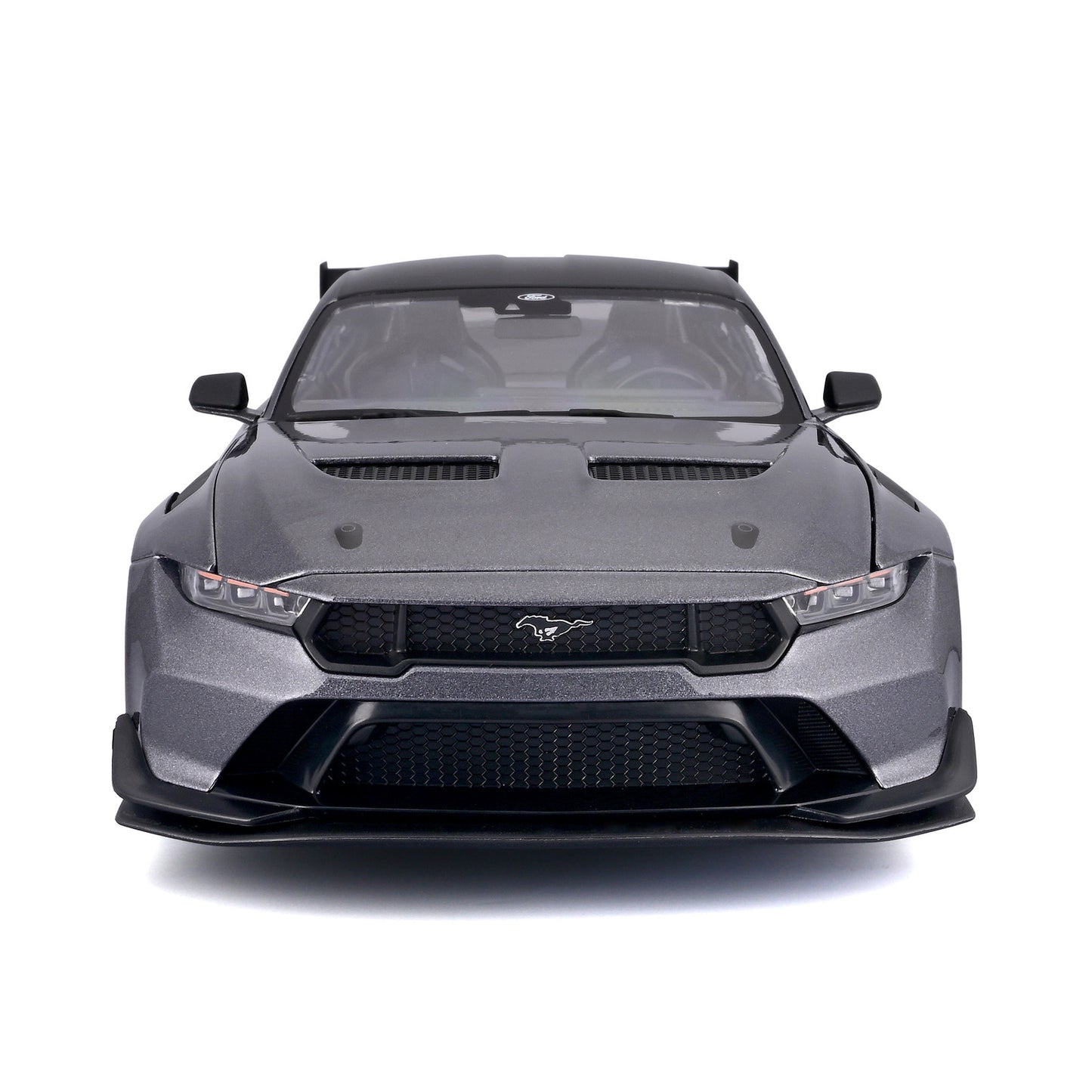Ford Mustang GTD 2025 - 1/18 Maisto