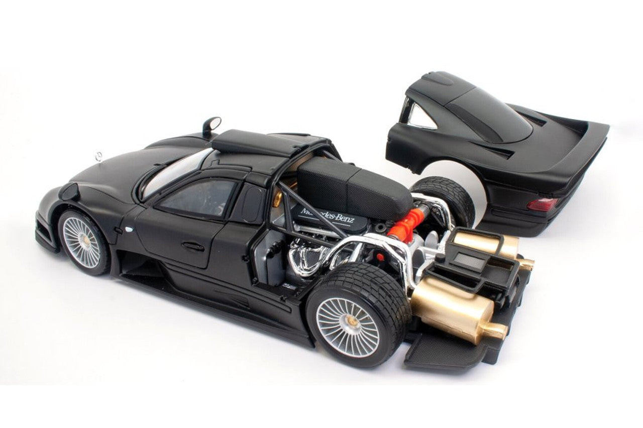 Mercedes-Benz CLK-GTR negru mat - 1/18 Maisto