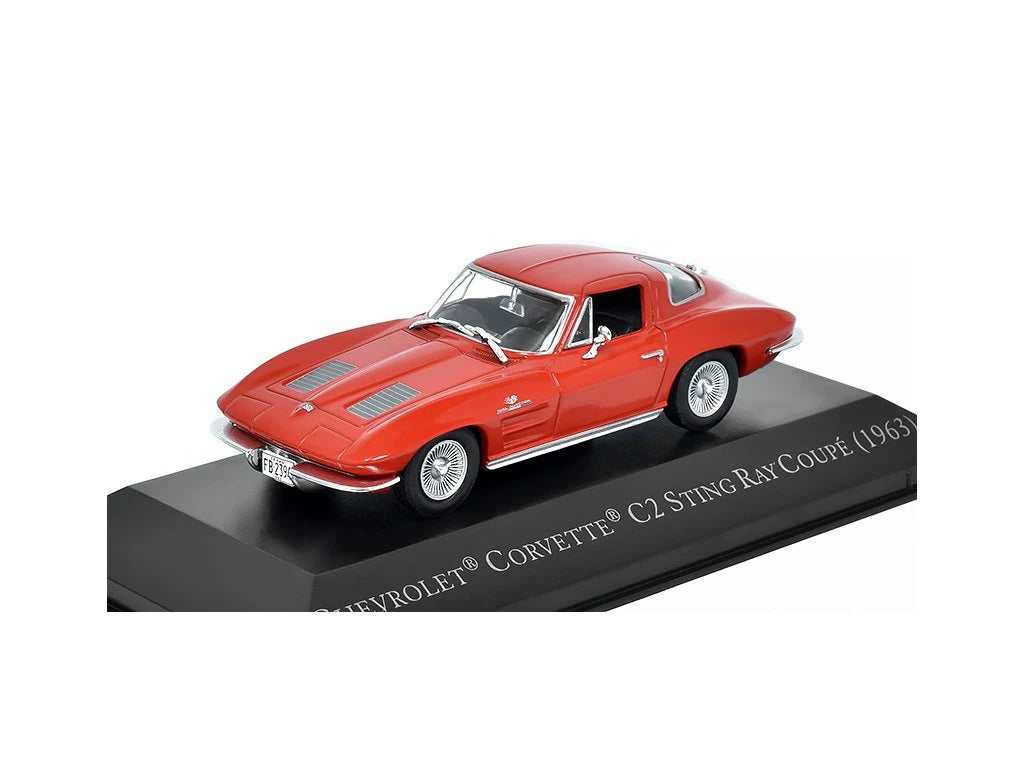 Chevrolet Corvette C2 Sting Ray Coupe 1963 cu vitrina plexiglass - 1/43 Altaya