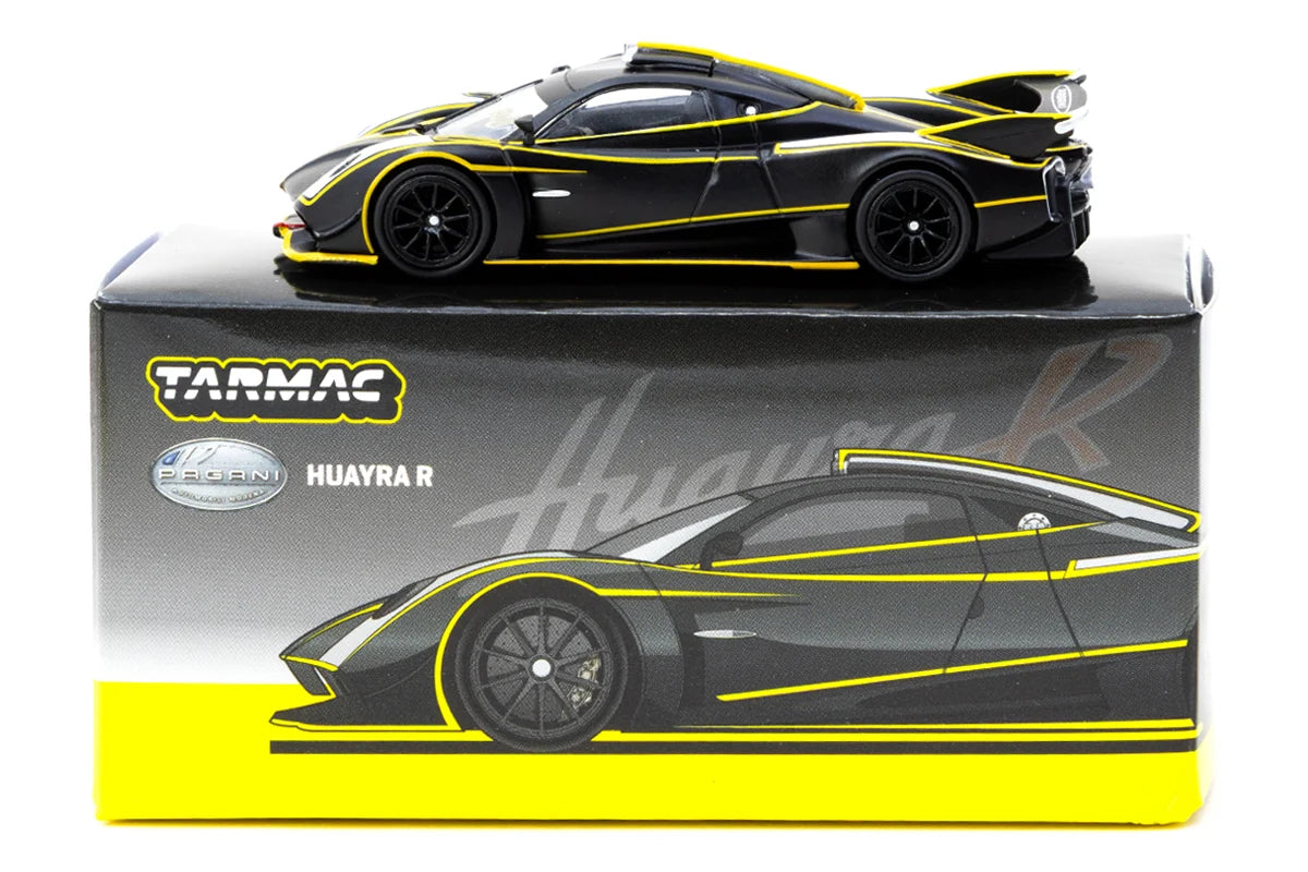 Pagani Huayra R matt black/silver - 1/64 Tarmac