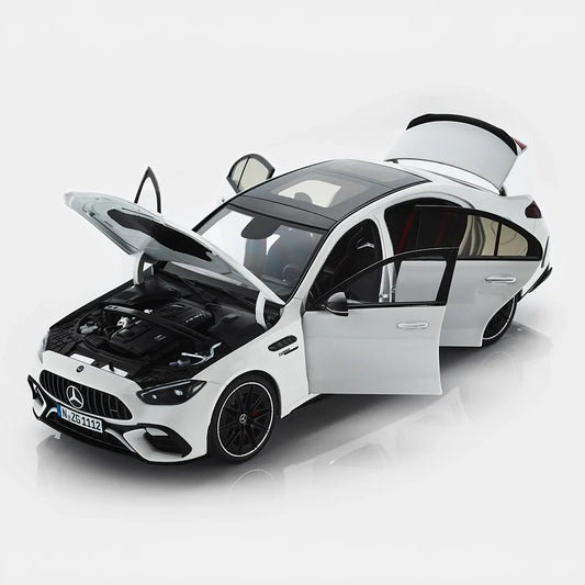 Mercedes AMG C63 S E Performance alb - 1/18 NZG
