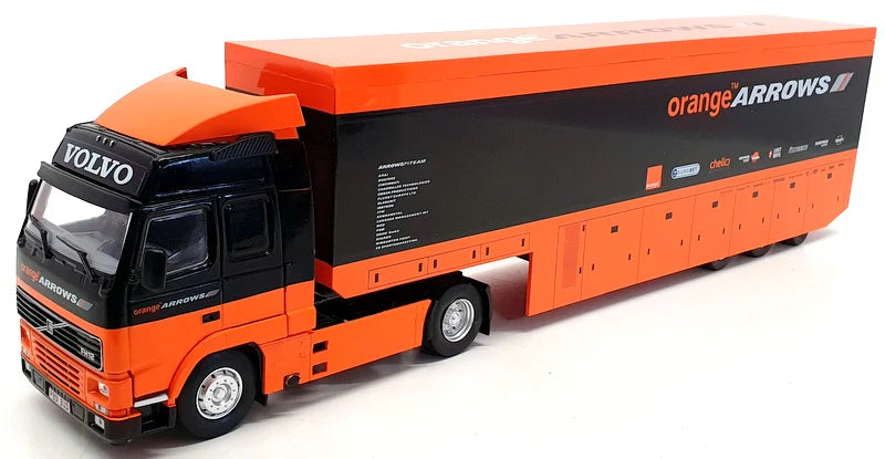 Camion Volvo FH12 Arrows Formula 1 2000/01 Team Transporter portocaliu/negru - 1/43 Ixo