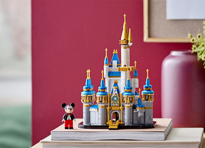 LEGO 40478 - Mini Castelul Disney (567 piese)