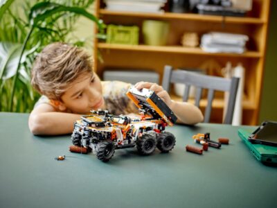LEGO Technic 42139 - Vehicul de teren (764 piese)
