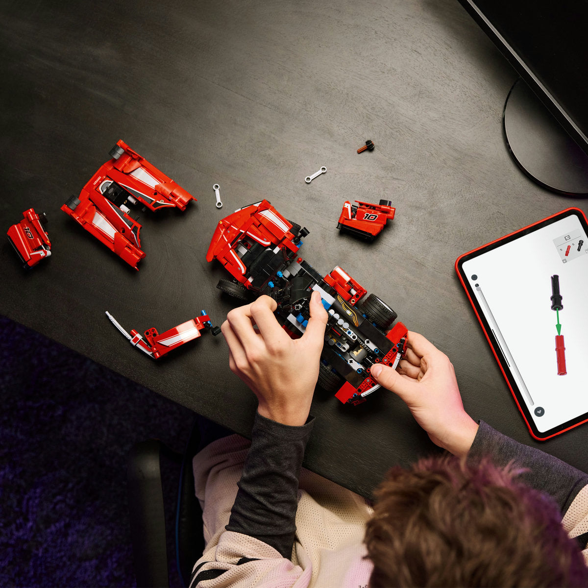 LEGO Technic 42212 - Ferrari FXX K (897 piese)