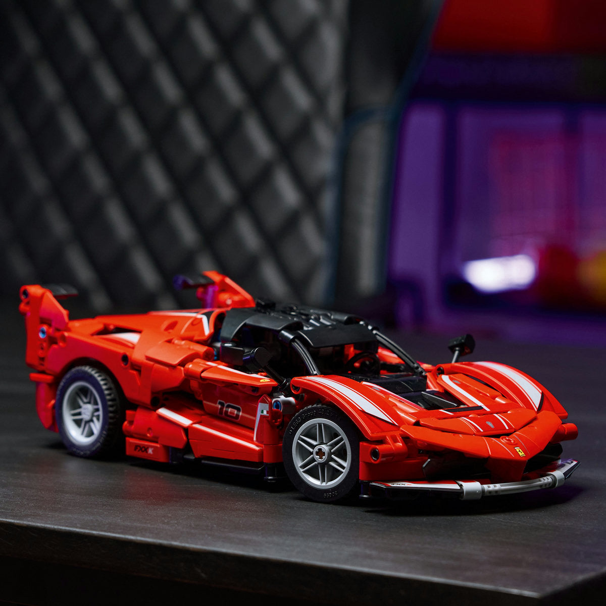 LEGO Technic 42212 - Ferrari FXX K (897 piese)