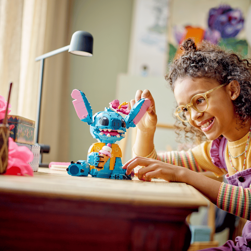 LEGO Disney 43249 - STITCH (730 piese)
