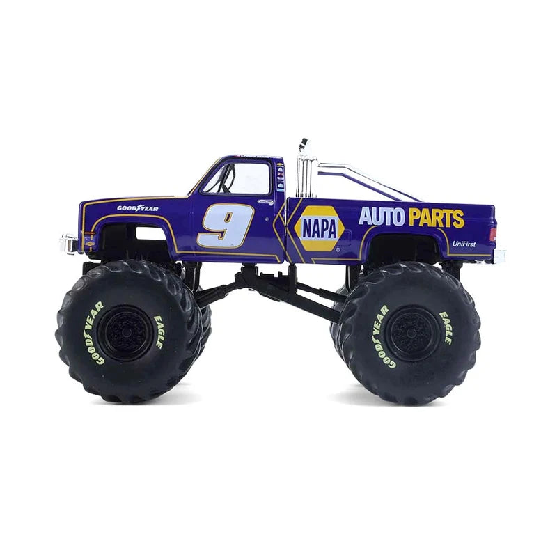Monster Truck Chevrolet C20 1984 Hendrick Motorsports #9 - 1/64 Greenlight