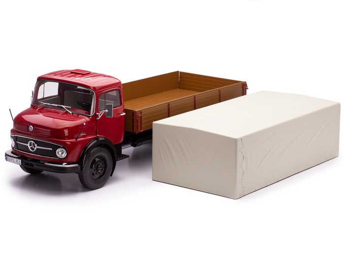 Camion Mercedes Benz L911 - 1/18 SCHUCO