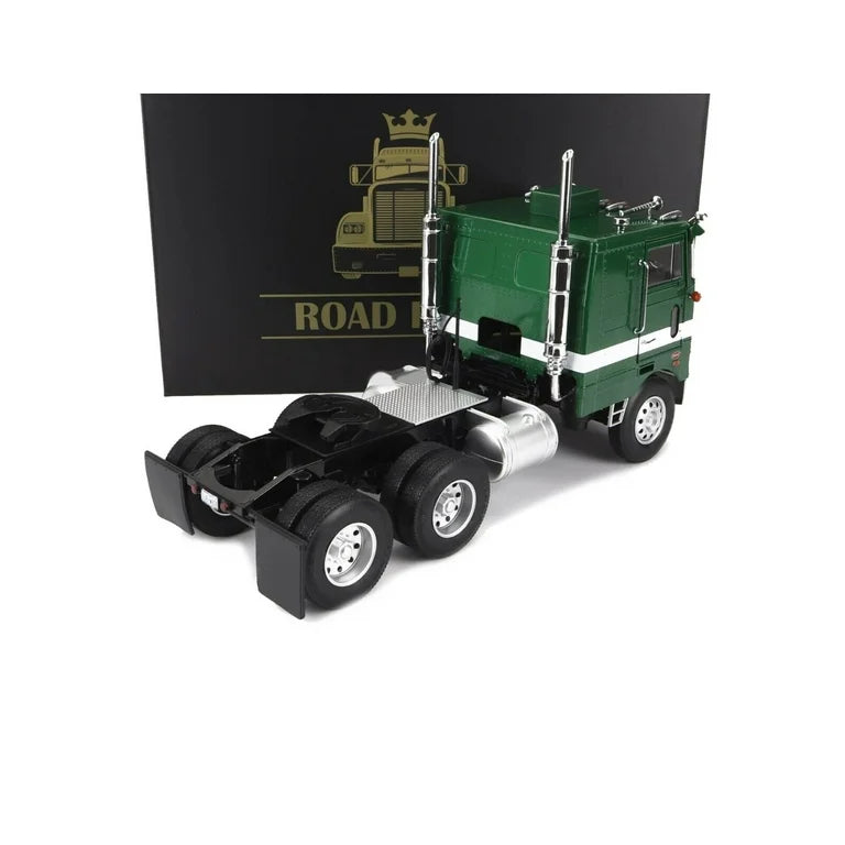 Camion Peterbilt 352 Pacemaker SZM 1977-1979 verde/alb - 1/18 Road Kings