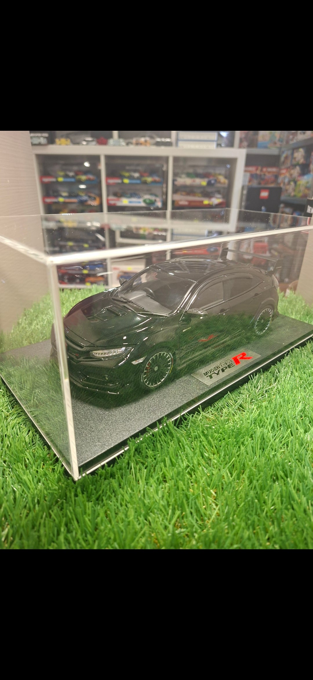 Honda Civic Mugen Type R neagra cu vitrina plexiglass - 1/18 Pop Race