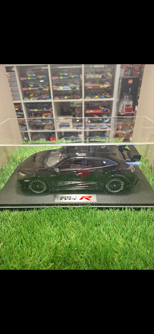 Honda Civic Mugen Type R neagra cu vitrina plexiglass - 1/18 Pop Race