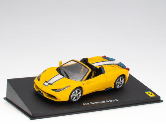 Ferrari 458 Speciale A 2013 cu vitrina plexiglass - 1/43 Altaya