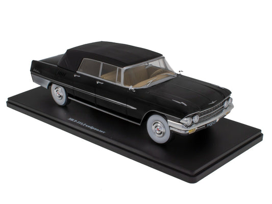 Zil 111D Cabriolet negru - 1/24 Hachette