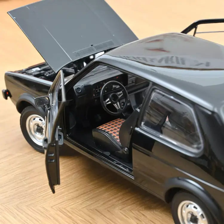 Volkswagen Golf GTi 1976 negru - 1/18 Norev