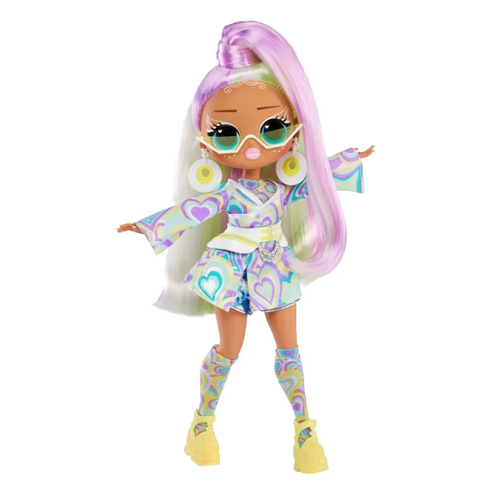 Papusa L.O.L. Surprise! O.M.G. Sunshine Makeover − Sunrise