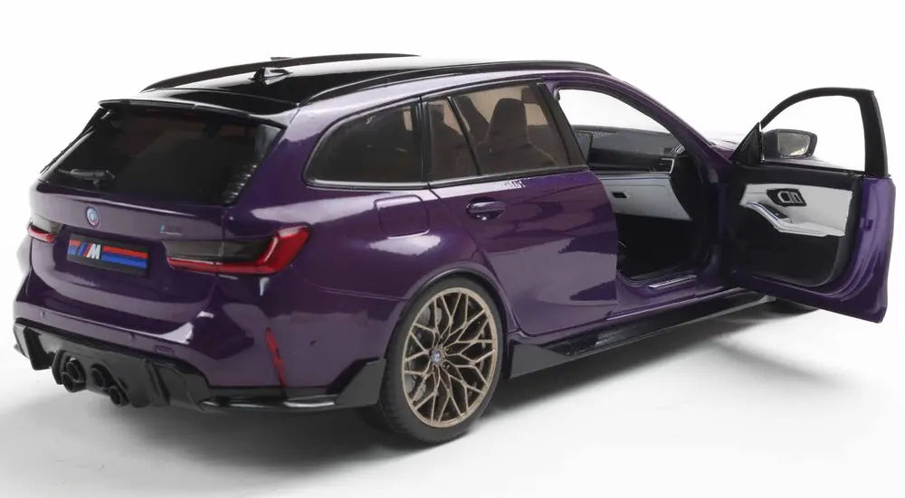 BMW M3 Competition M Xdrive Toruing 2024 mov - 1/18 Solido