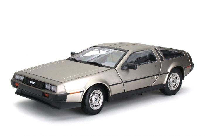 DeLorean 1981 DMC 12 Coupe stainless steel - 1/18 Sun Star