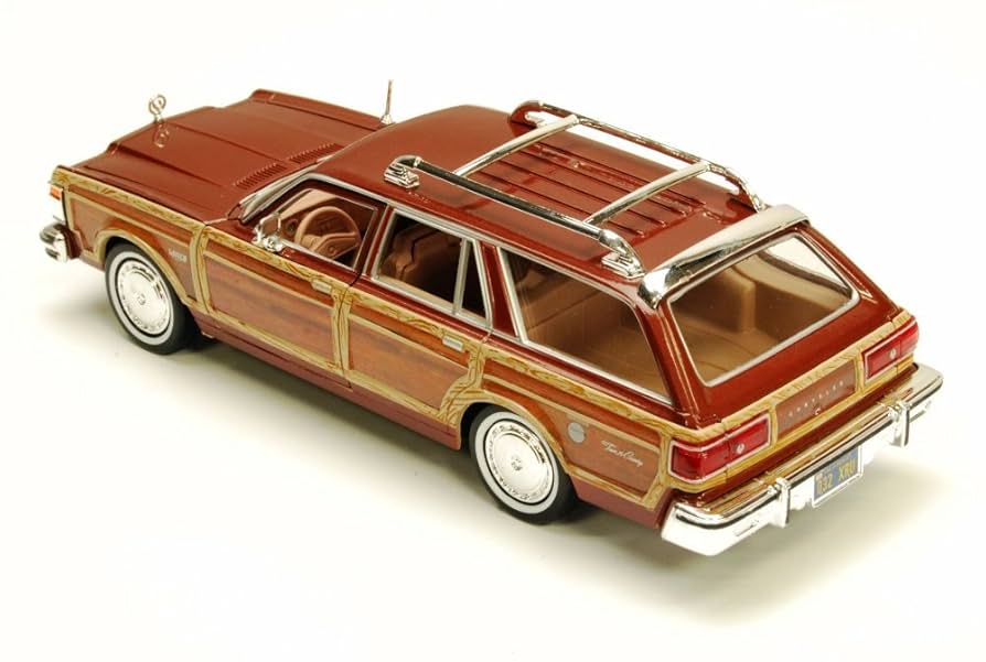 Chrysler LeBaron 1979 Town & Country - 1/24 MotorMax