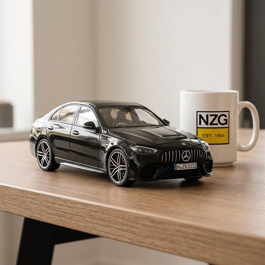 Mercedes AMG C63 S E Performance negru - 1/18 NZG