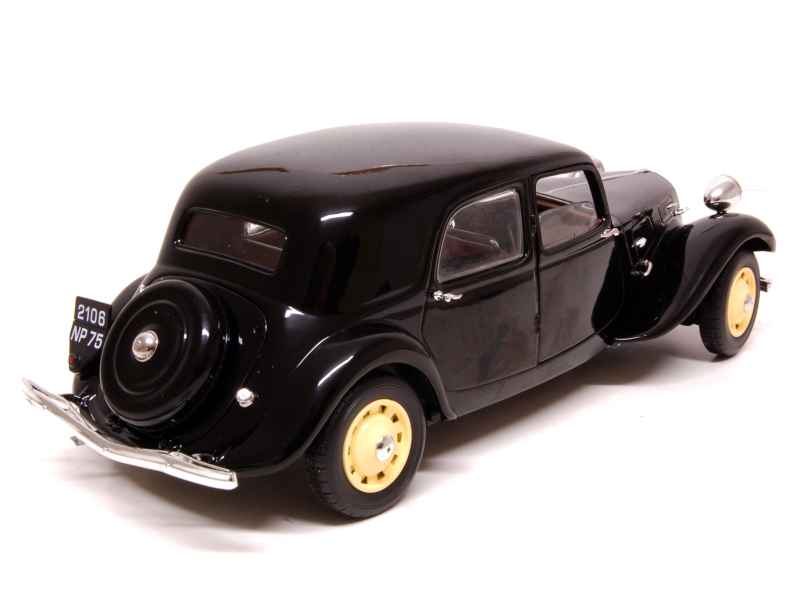 Citroen Traction 11CV - 1/18 Solido