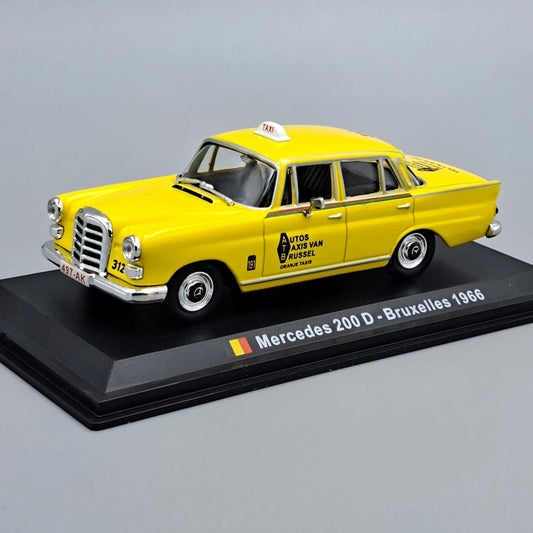 Mercedes 200 D Bruxelles 1966 - 1/43 Altaya