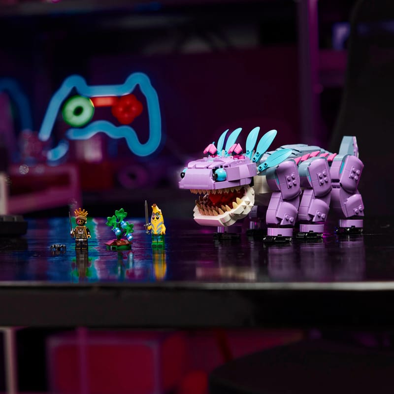 LEGO Fortnite 77077 - Klombo (1084 piese)