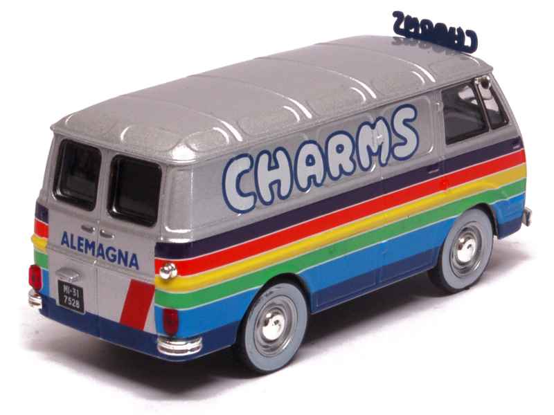 Alfa Romeo Romeo - Charms 1959 cu vitrina plexiglass - 1/43 Altaya