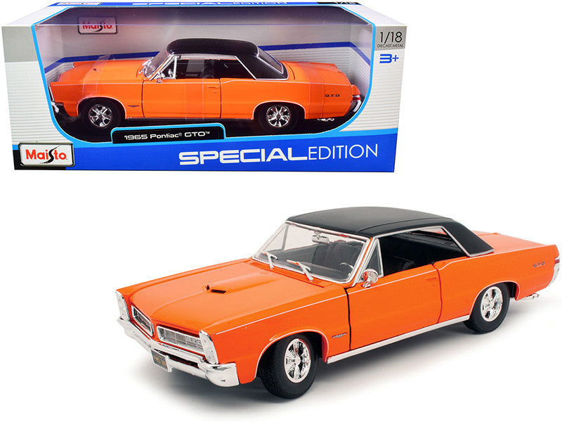 Pontiac GTO 1965 portocaliu/negru - 1/18 Maisto