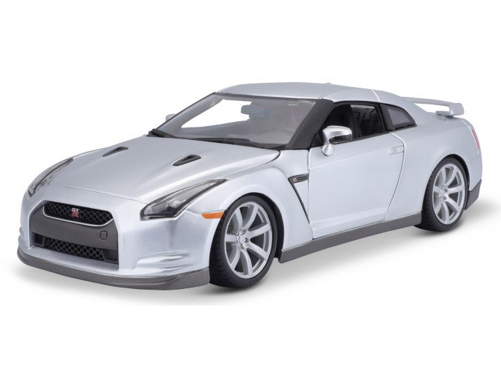 Nissan GT-R 2009 - 1/18 Bburago