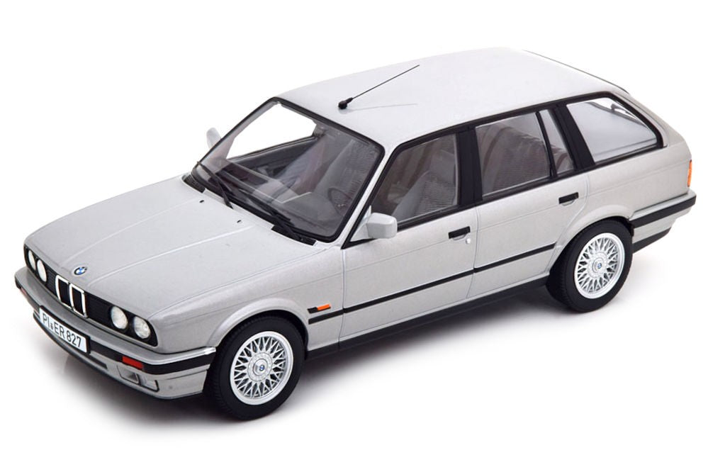 BMW 325i Touring 1991 argintiu - 1/18 Norev