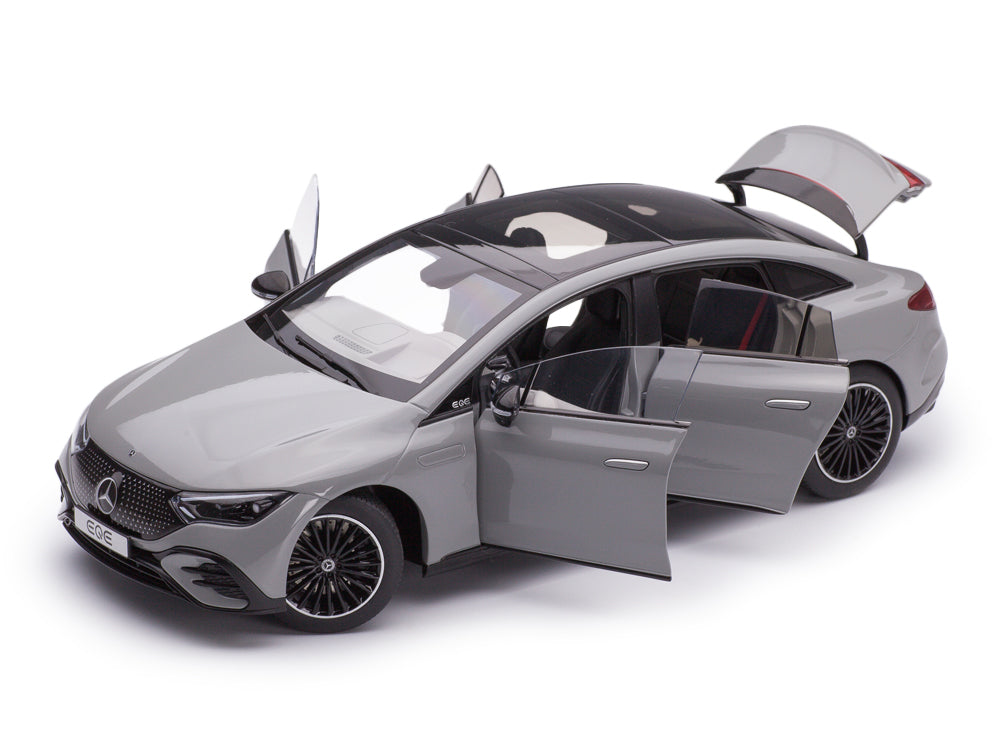 Mercedes-Benz EQE 2022 alpine gray - 1/18 NZG