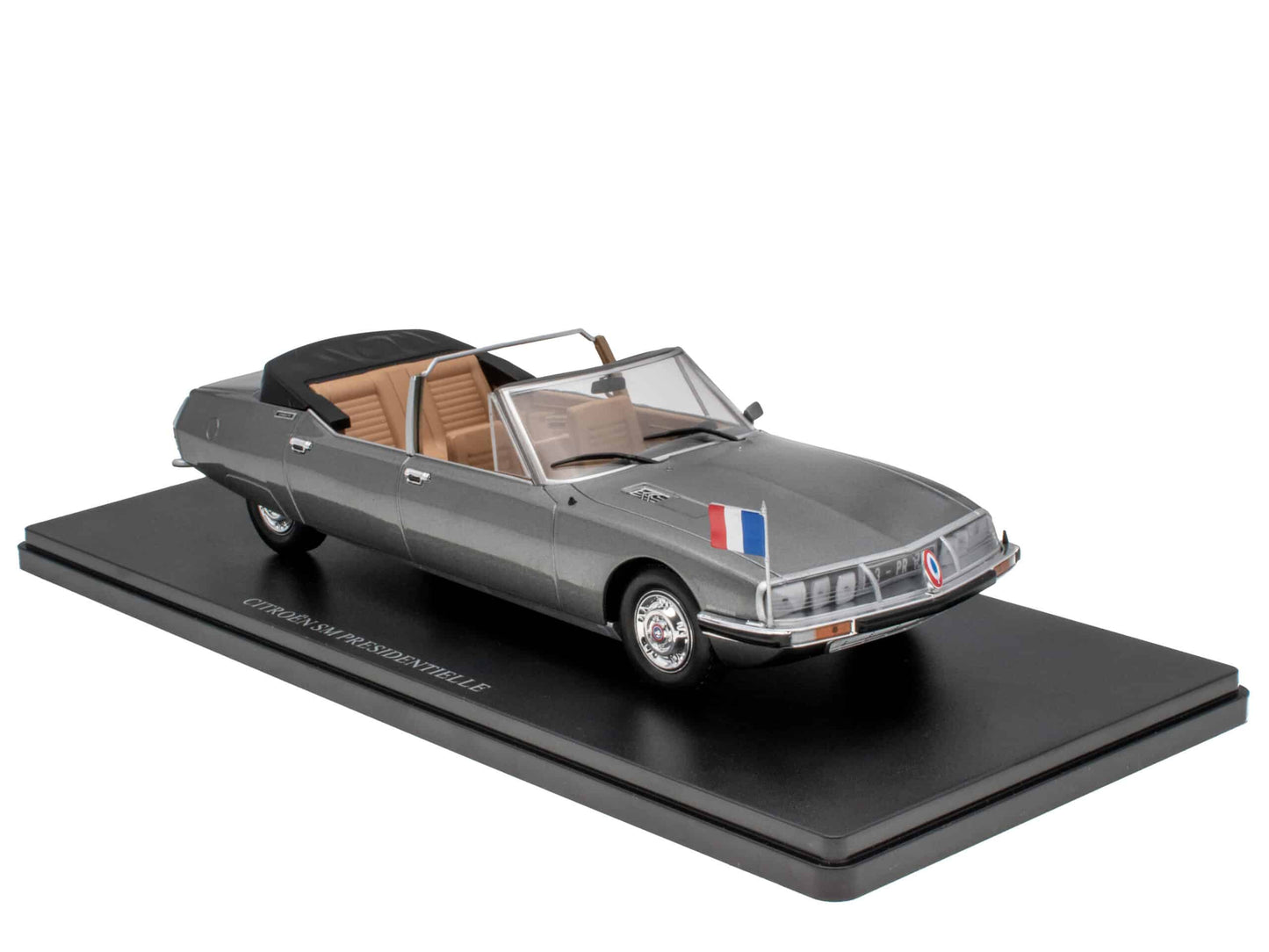 Citroen SM Presidentielle cabriolet 1972 gri - 1/24 Edicola