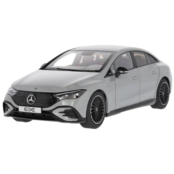 Mercedes-Benz EQE 2022 alpine gray - 1/18 NZG