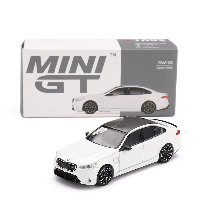 BMW M5 alpine white - 1/64 Mini GT