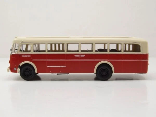 Autobuz Ikarus 60 rosu/crem - 1/43 Premium Classixxs