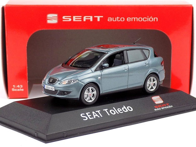 Seat Toledo cu vitrina plexiglass - 1/43 Dealer Edition