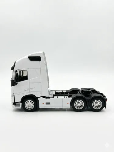 Camion Cap Tractor Volvo FH 500 alb - 1/32 Welly