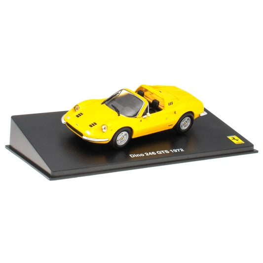 Macheta Ferrari Dino 246 GTS 1972 cu vitrina plexiglass - 1/43 Altaya
