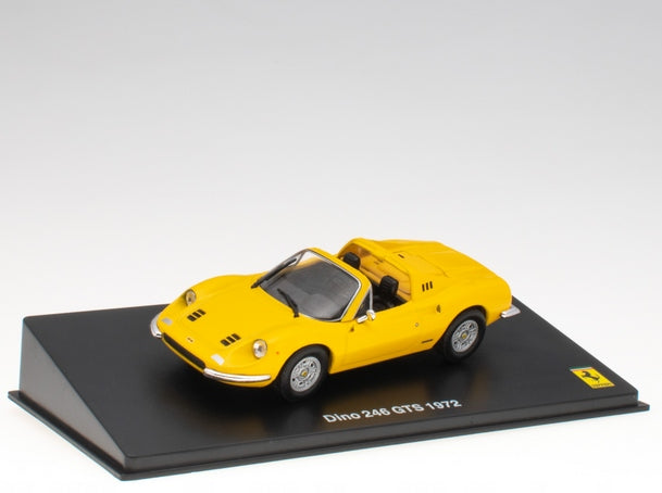 Macheta Ferrari Dino 246 GTS 1972 cu vitrina plexiglass - 1/43 Altaya