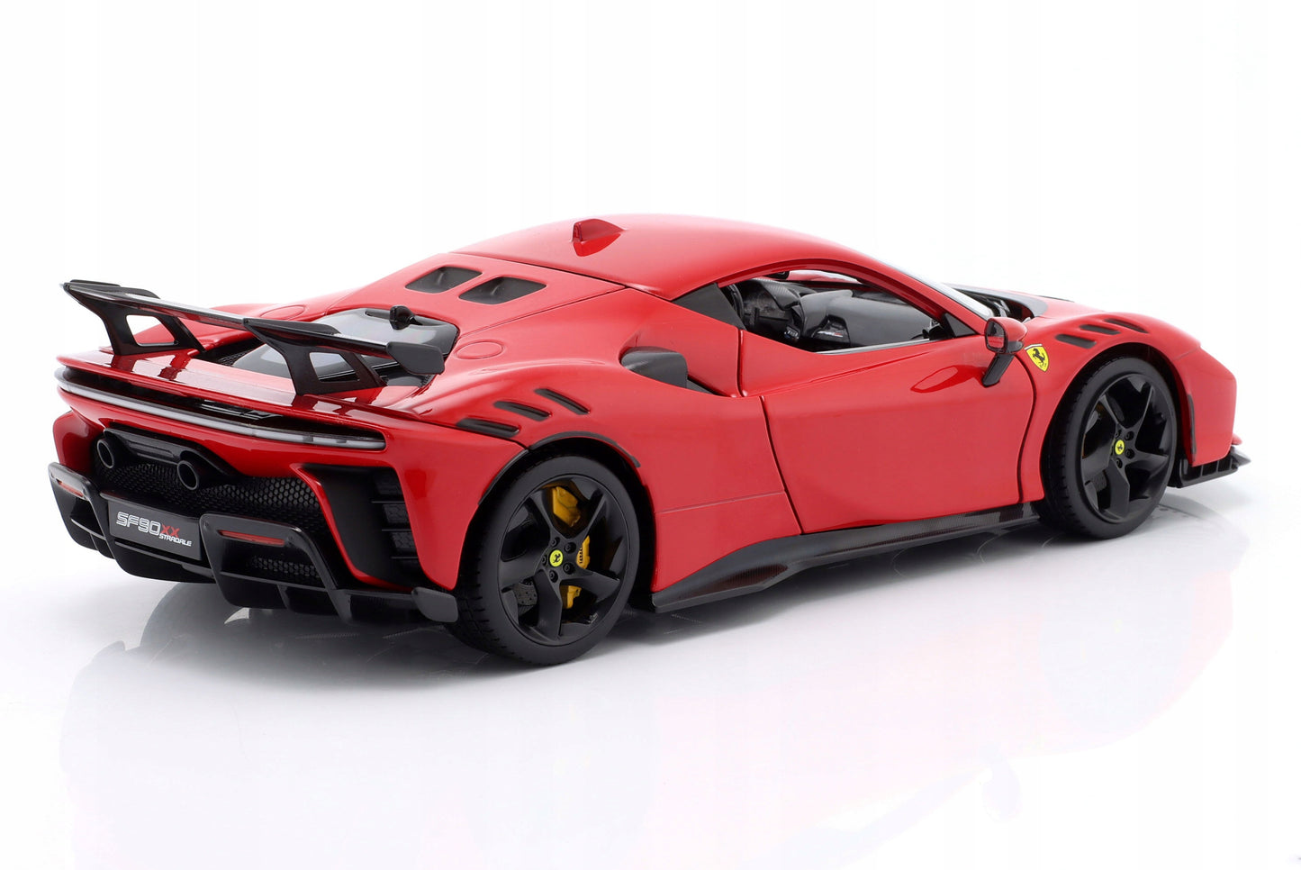 Ferrari SF90 XX Stradale rosso - 1/18 Bburago
