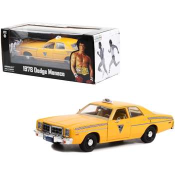 Dodge Monaco 1978 "Rocky III" cu vitrina plexiglass - 1/43 Greenlight