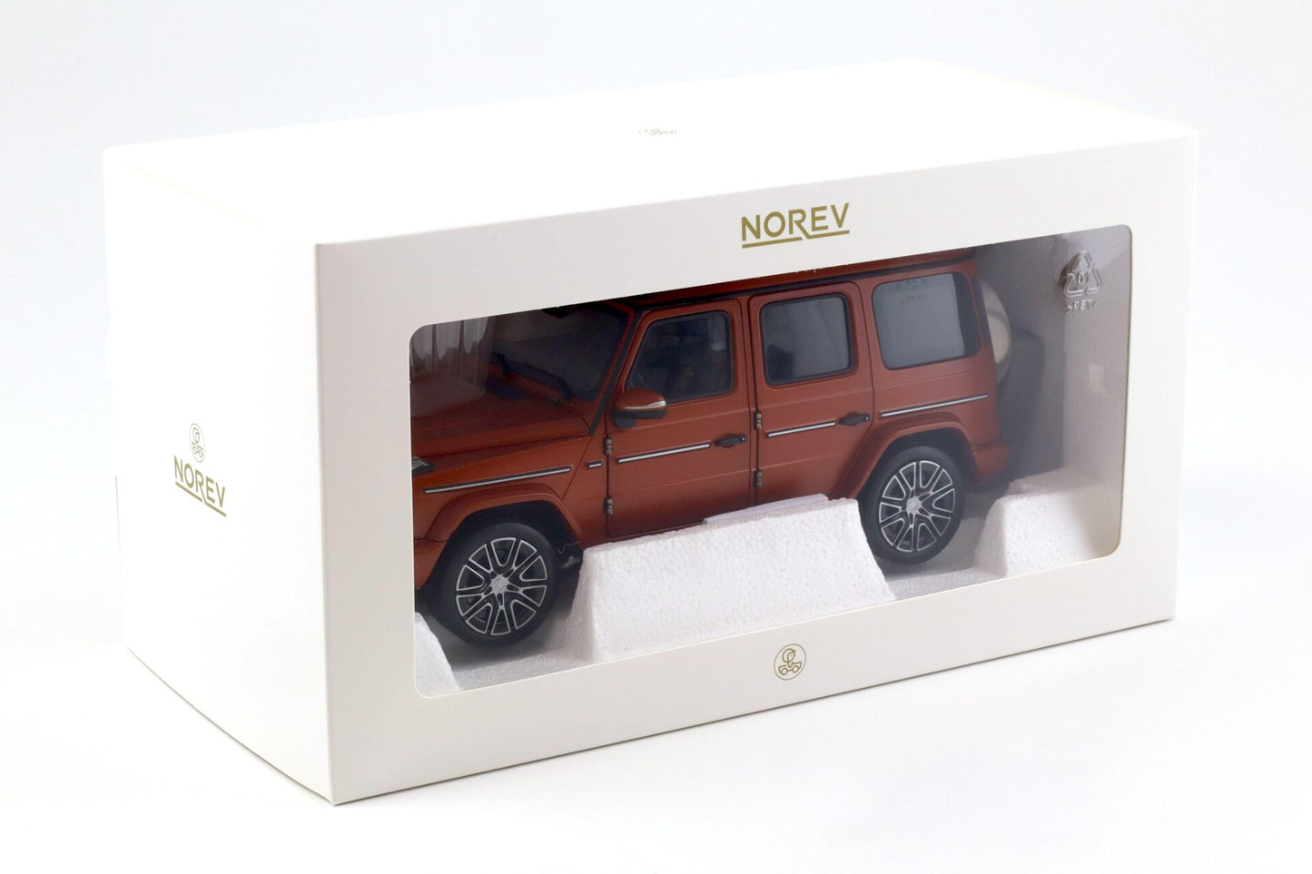 Mercedes-Benz G-Class 2024 copper orange matt - 1/18 Norev