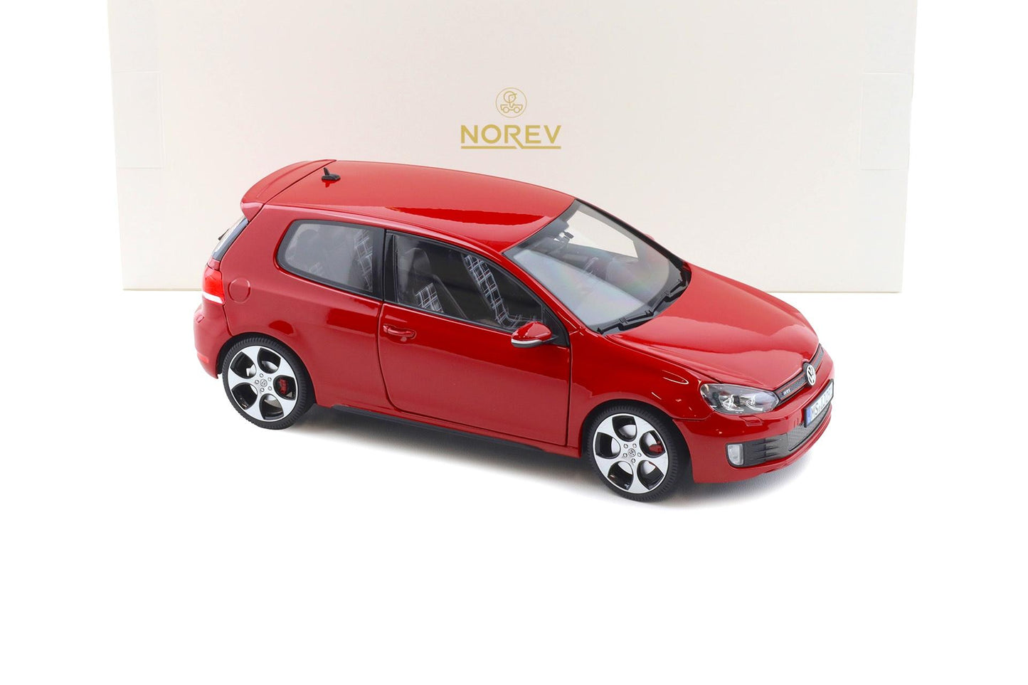 VW Golf VI GTI 2009 tornado red - 1/18 Norev